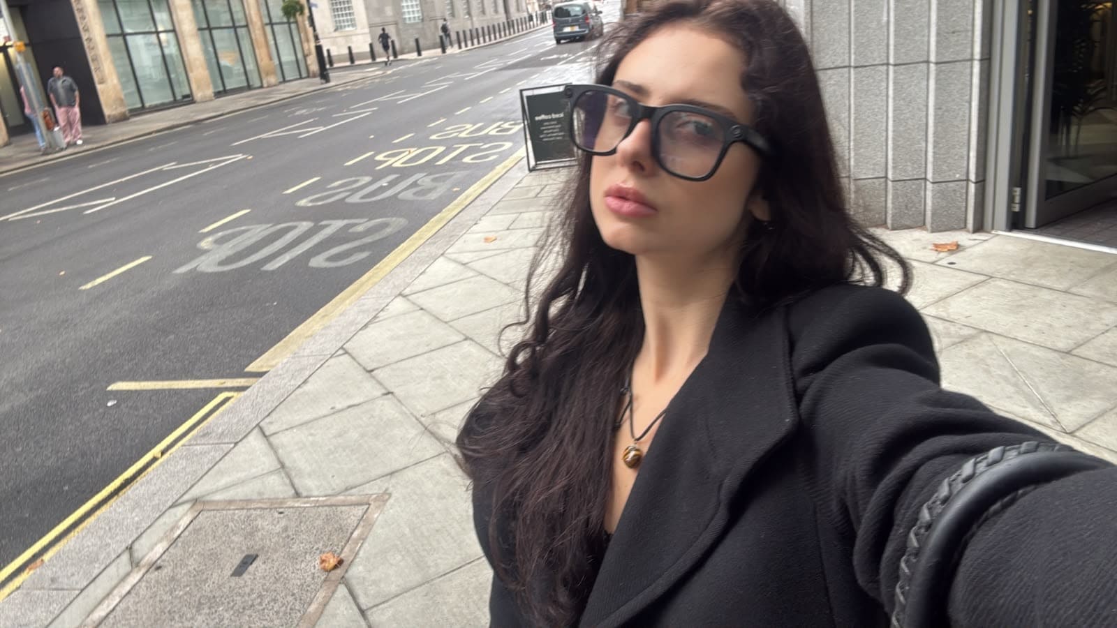 Owly AI Smart Glasses — Camera, Translation, AI Assistant & Audio in One
