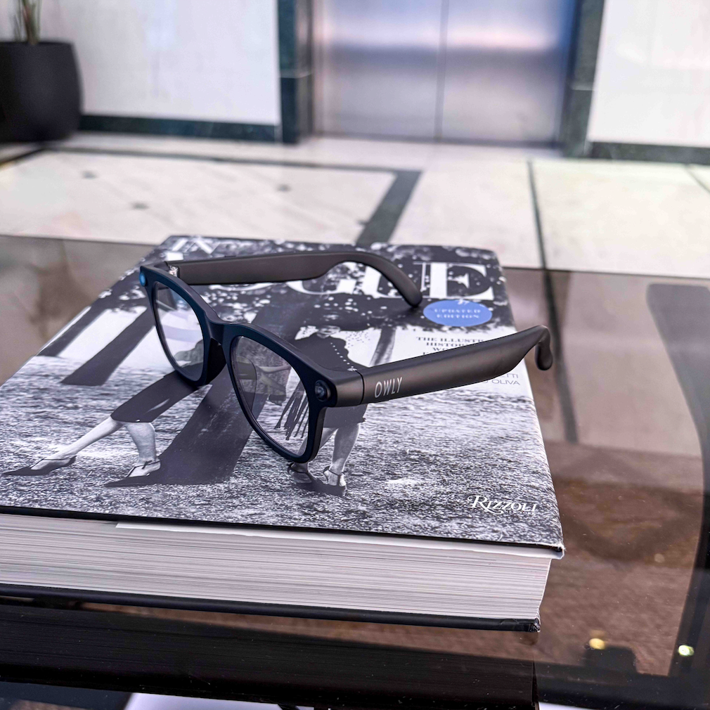 Owly AI Smart Glasses — Camera, Translation, AI Assistant & Audio in One