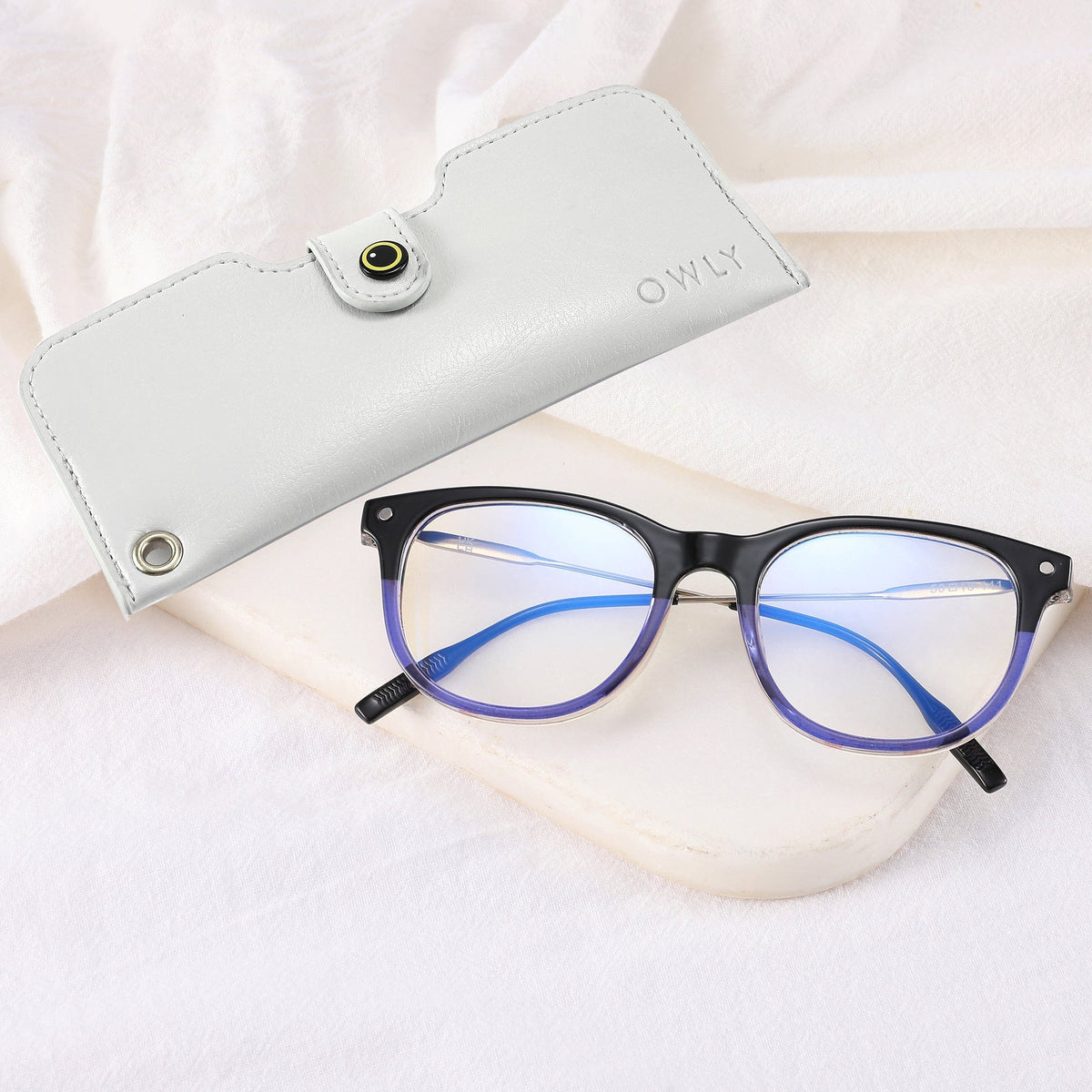 Owly™ Ultra Thin Blue Light Blocking Pocket Glasses *LIFETIME GUARANTEE*